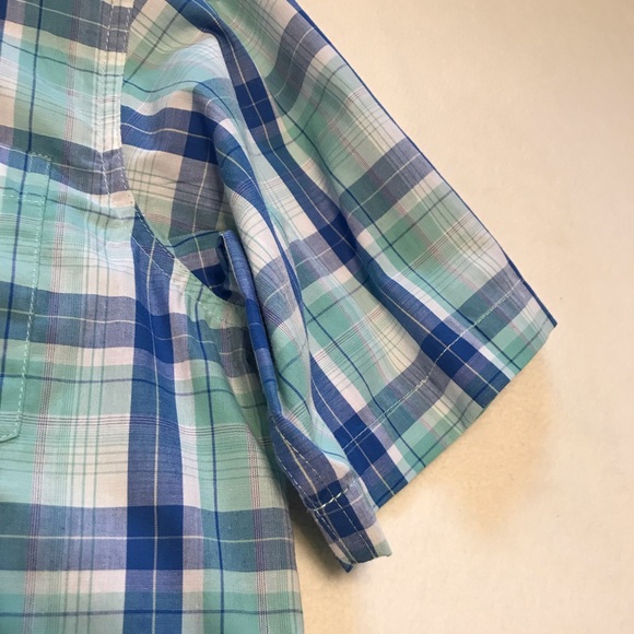 EUC Haggar Button Down Short Sleeve Shirt Size Small - Picture 6 of 8